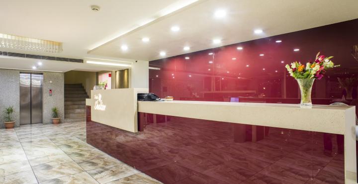 Shelter Hotel Lucknow Eksteriør billede