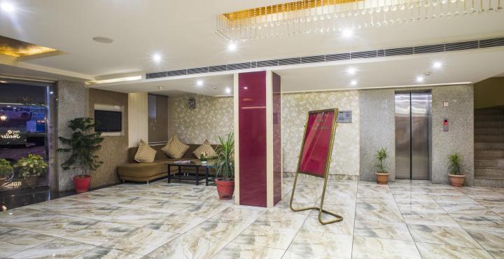 Shelter Hotel Lucknow Eksteriør billede
