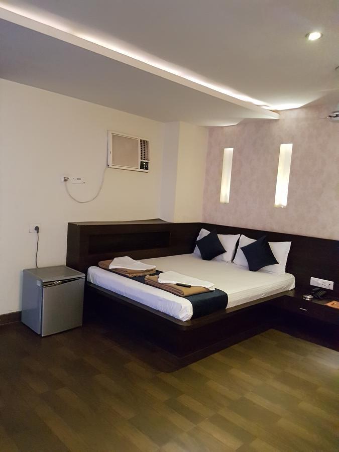 Shelter Hotel Lucknow Eksteriør billede