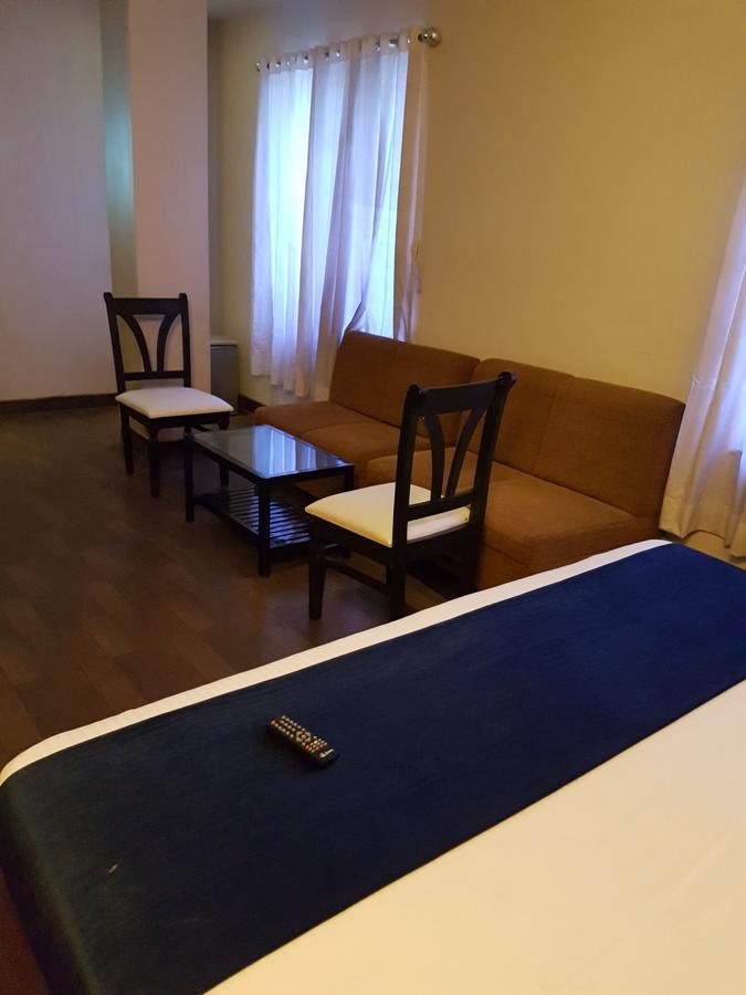 Shelter Hotel Lucknow Eksteriør billede