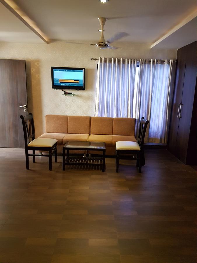 Shelter Hotel Lucknow Eksteriør billede